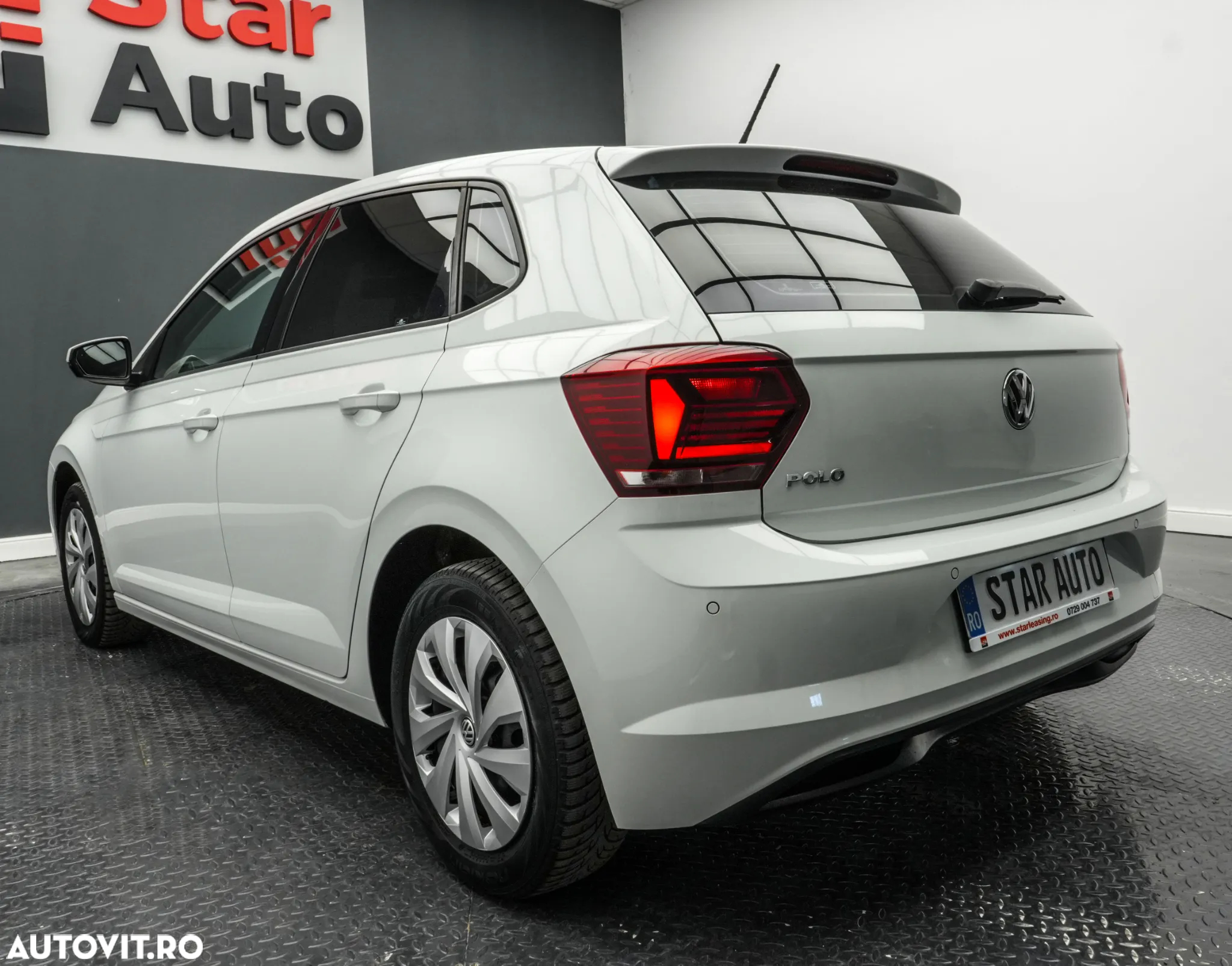 Volkswagen Polo 1.6 TDI DSG Highline - 4