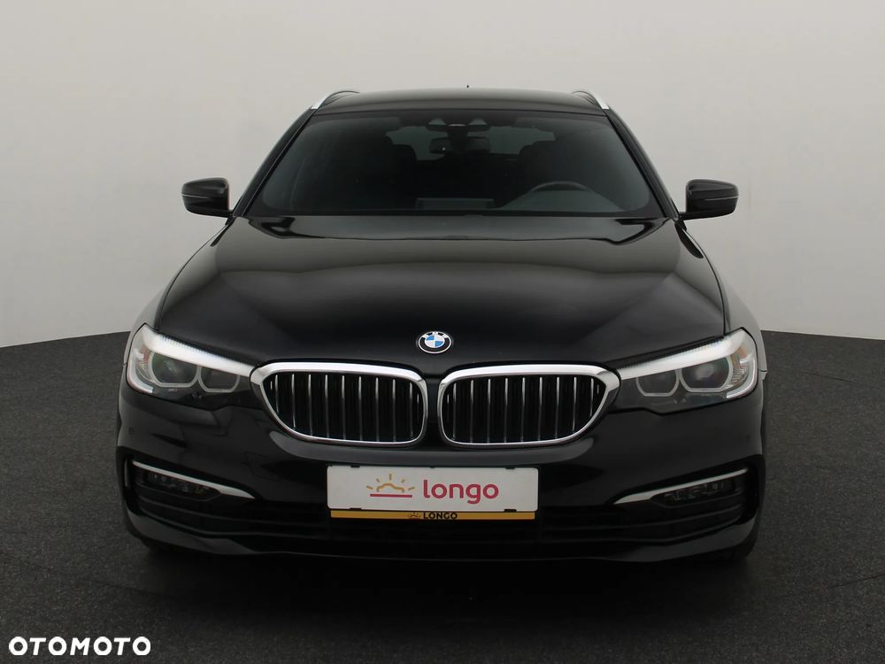 BMW Seria 5 520d Luxury Line - 3