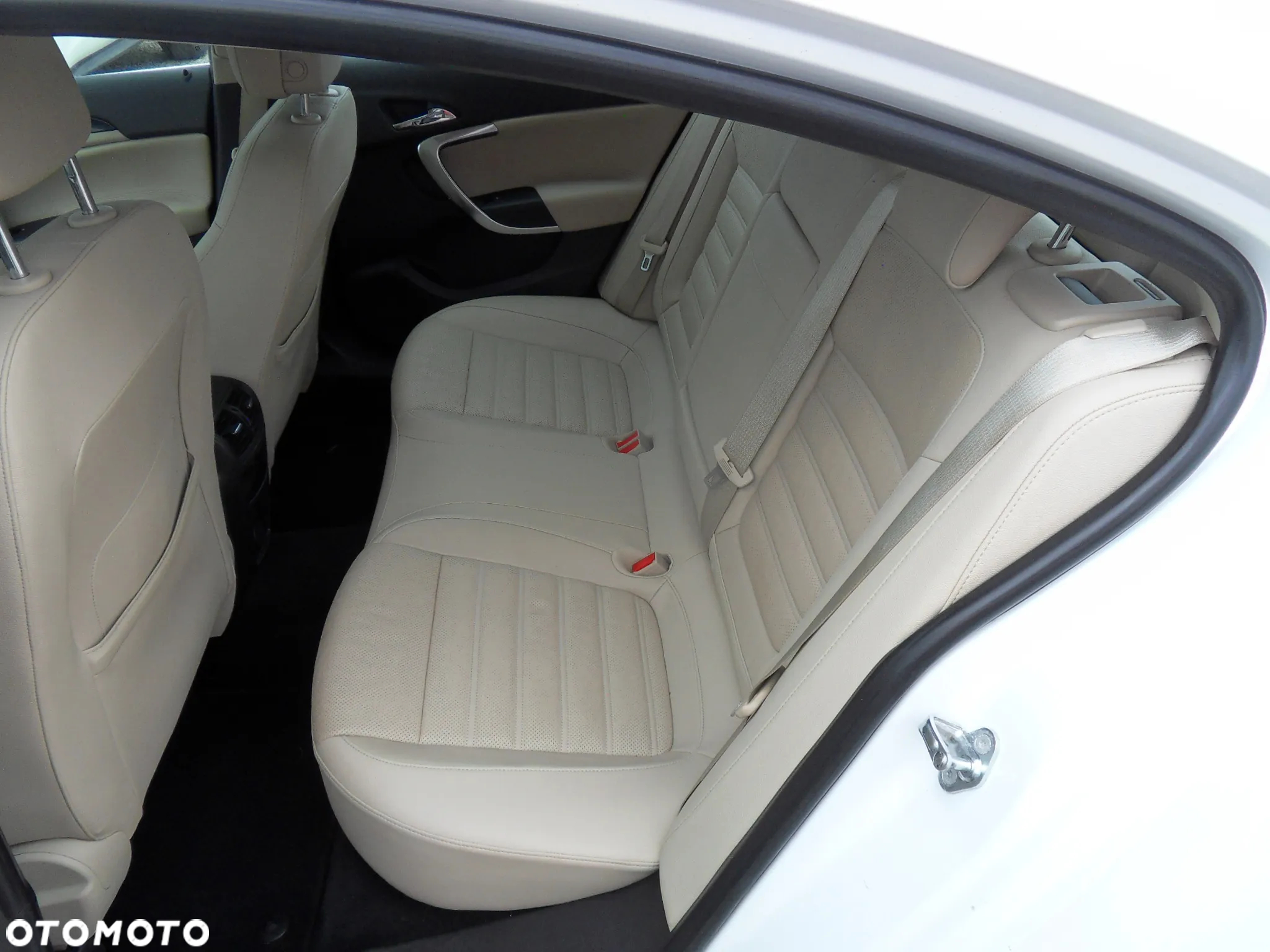 Opel Insignia 1.6 CDTI Cosmo - 10
