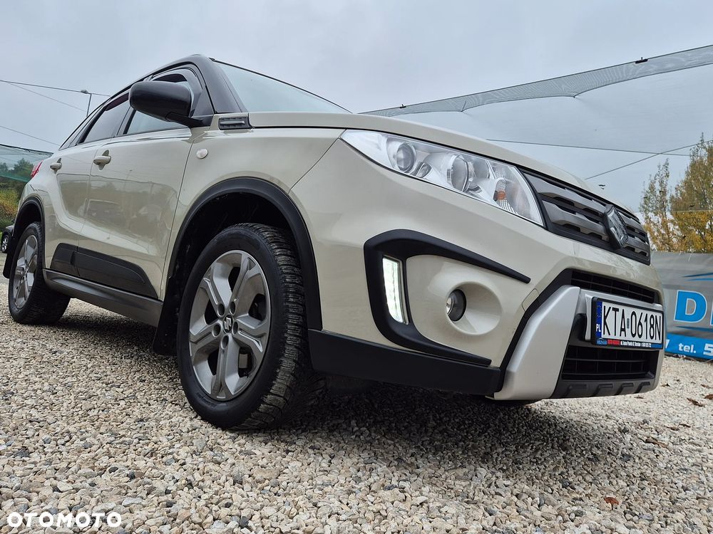 Suzuki Vitara 1.6 (4x4) Allgrip Comfort+ - 11