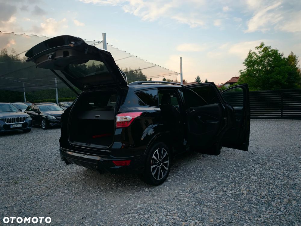 Ford Kuga - 20