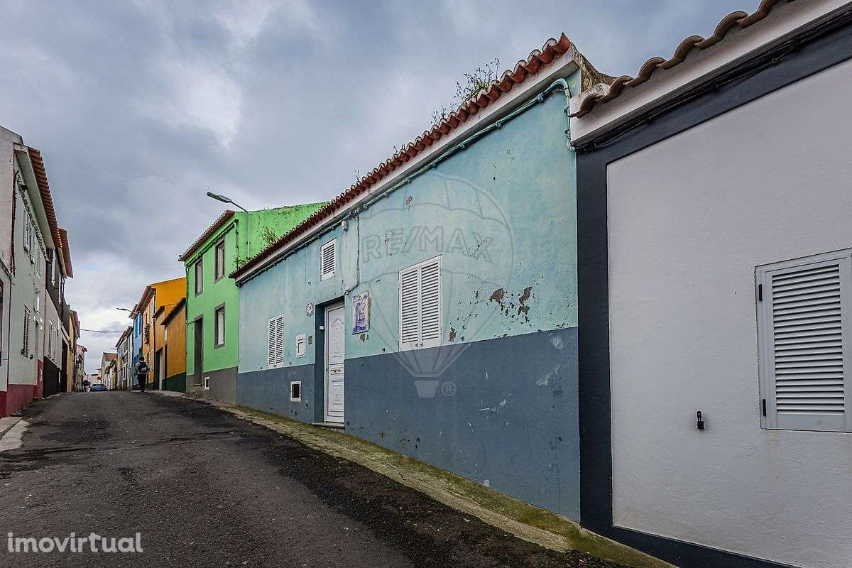 Moradia T2 para venda - Grande imagem: 2/25