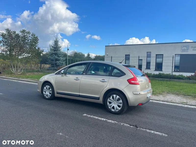 Citroën C4 1.6 HDi Impress - 12