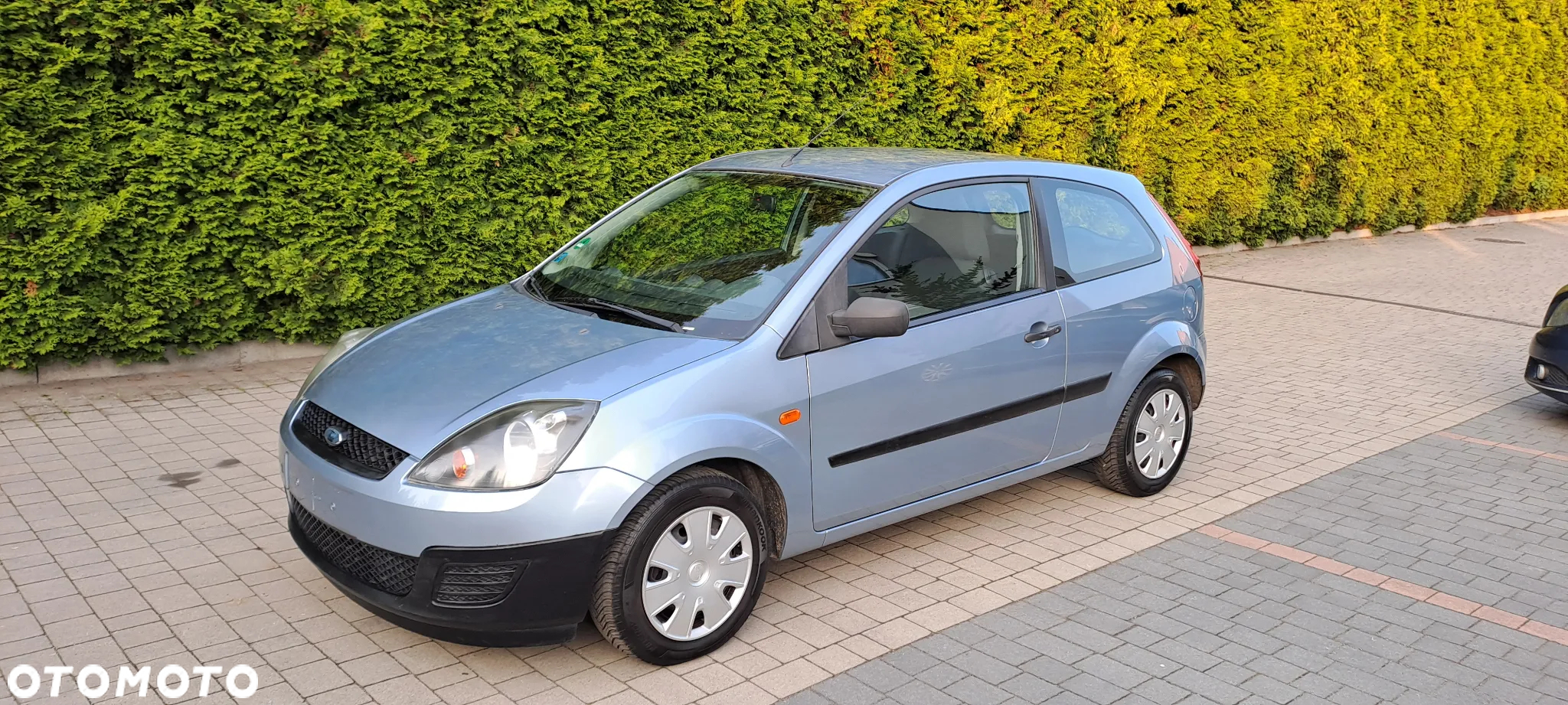 Ford Fiesta 1.3 Ambiente - 3