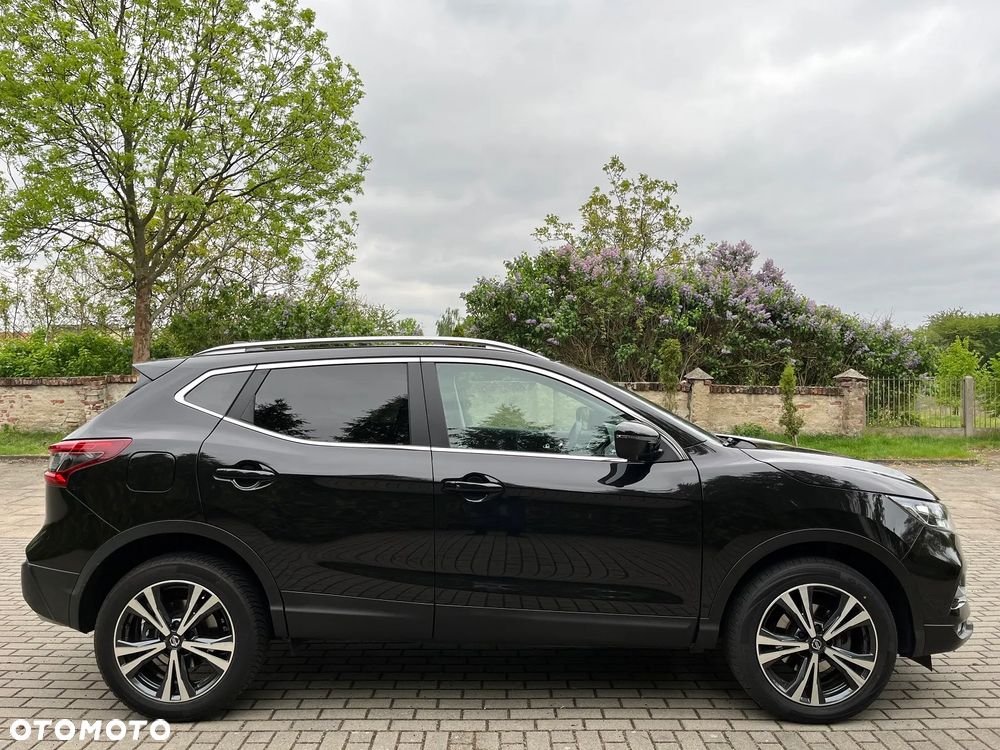 Nissan Qashqai 1.3 DIG-T N-Connecta - 10