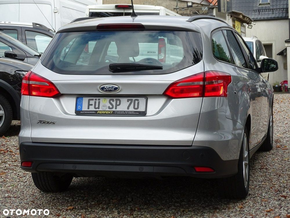 Ford Focus - 9