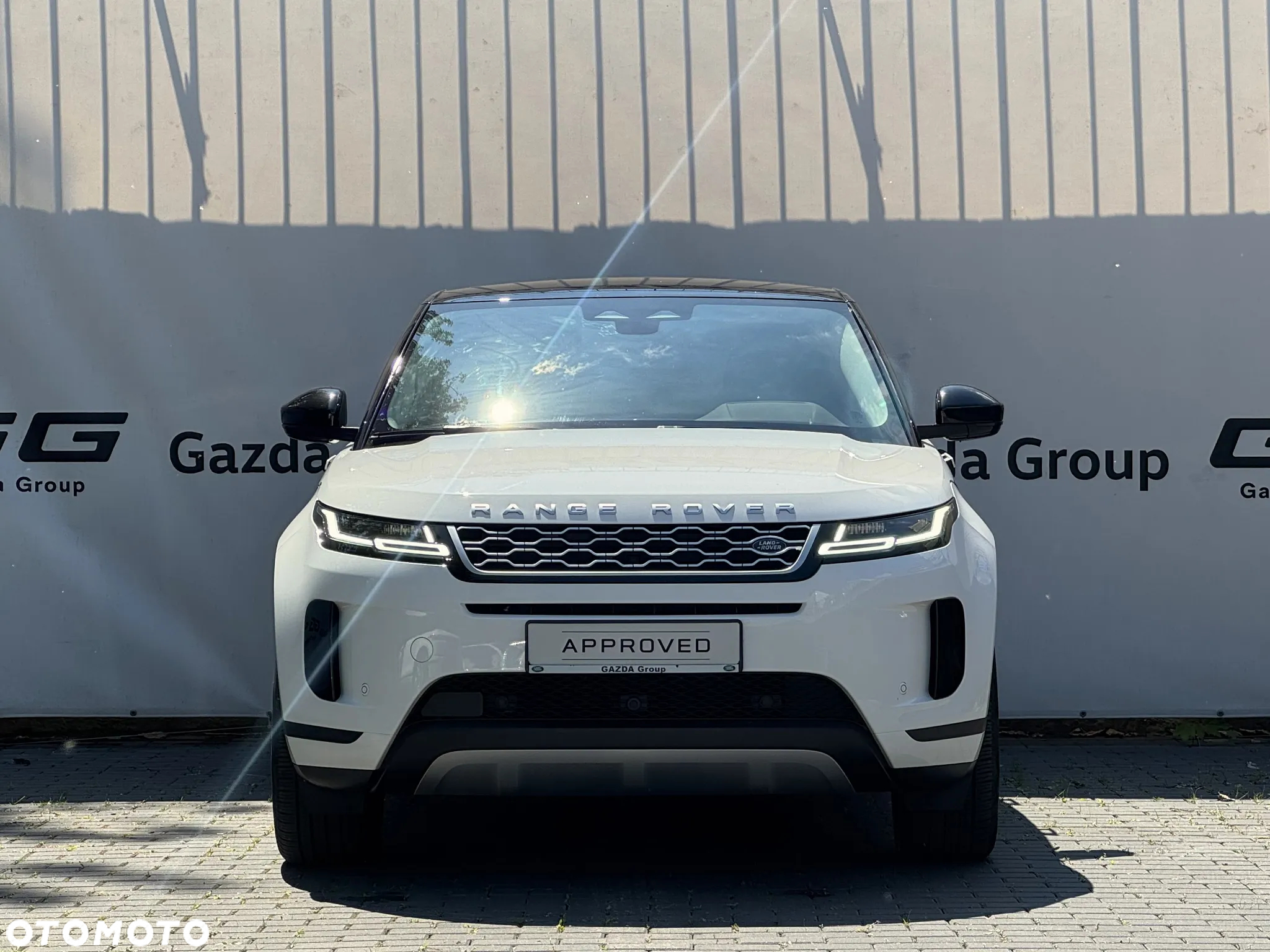 Land Rover Range Rover Evoque P200 SE - 3