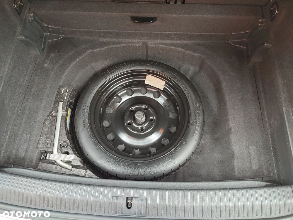 Volkswagen Golf Sportsvan 1.6 TDI (BlueMotion Technology) DSG Sound - 37