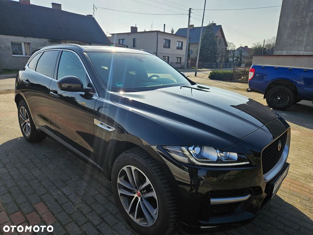 Jaguar F-Pace 2.0 i4D AWD R-Sport - 9