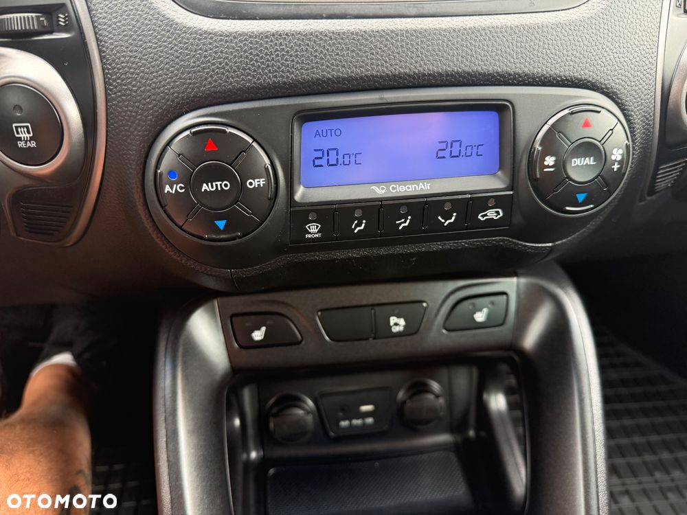 Hyundai ix35 blue 1.6 2WD Finale Gold - 29