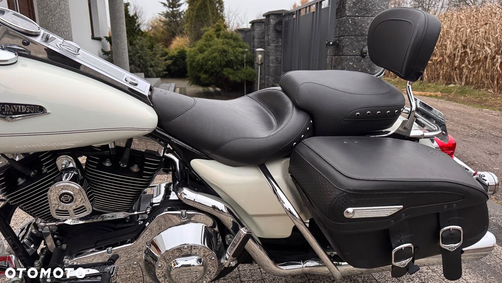 Harley-Davidson Touring Road King - 10