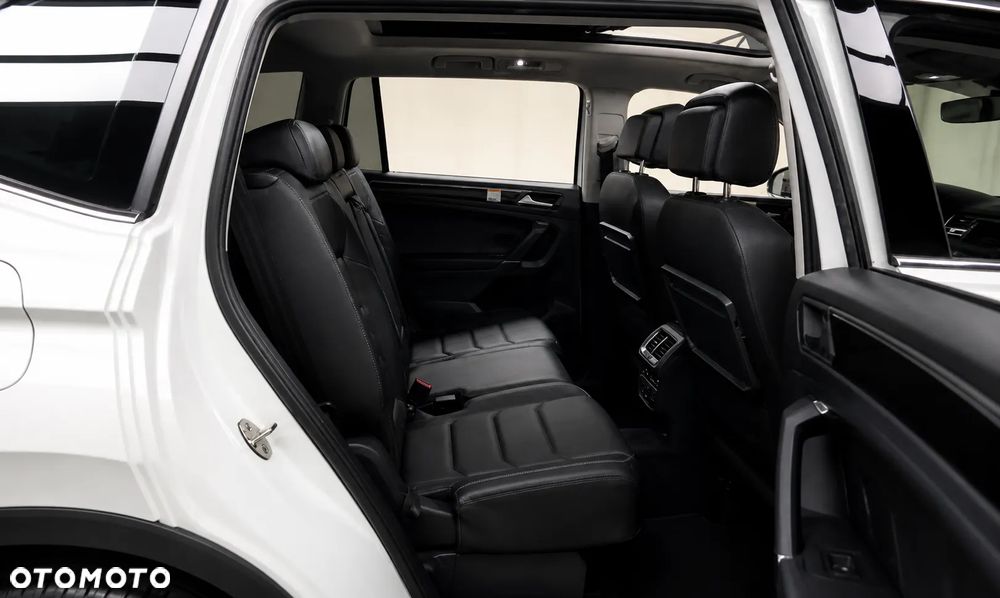 Volkswagen Tiguan 2.0 TDI SCR DSG Elegance - 17