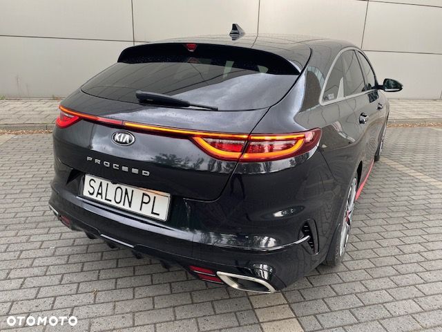 Kia ProCeed - 7