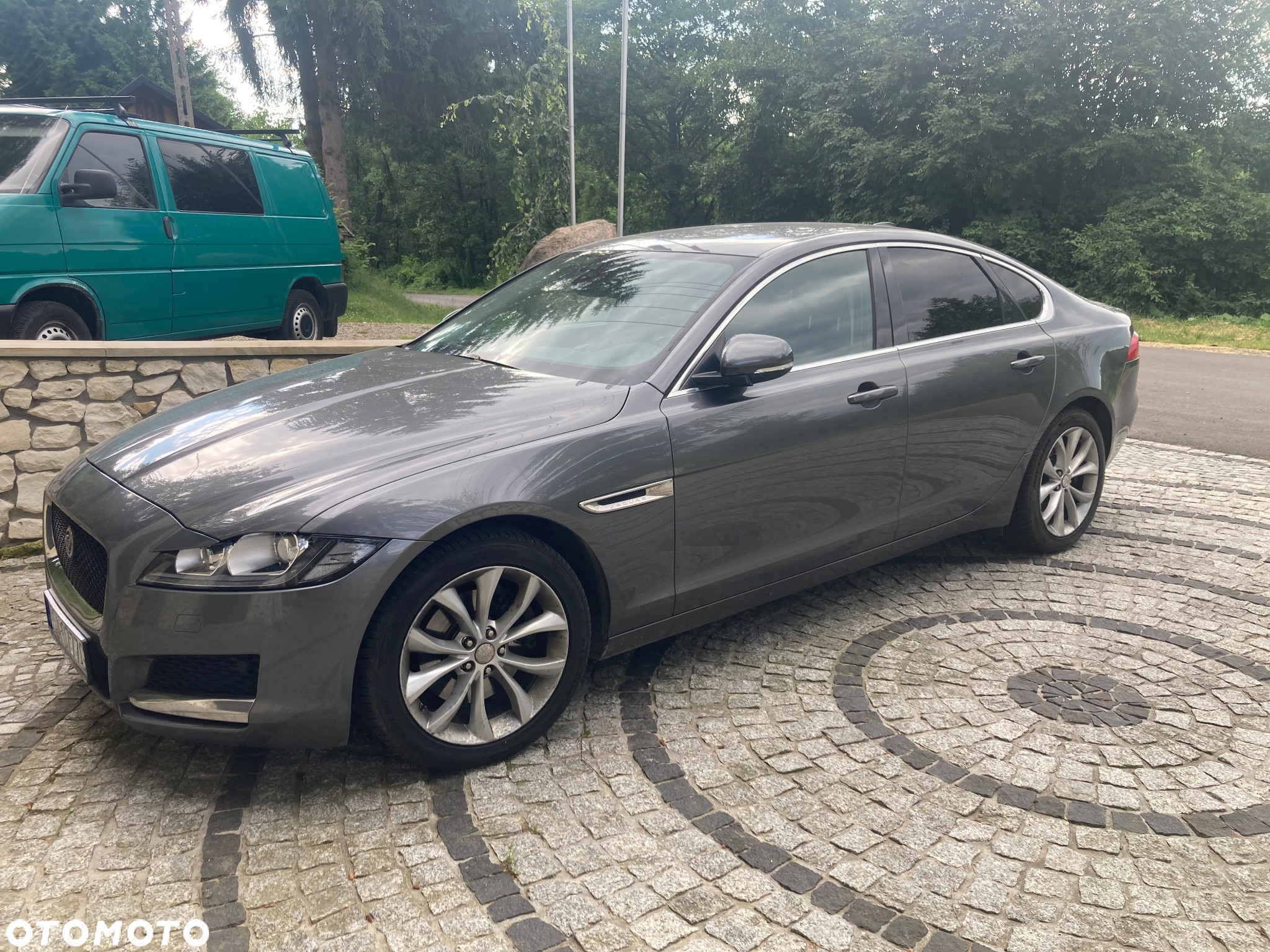 Jaguar XF 2.0 T Prestige - 3