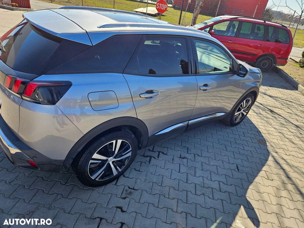 Peugeot 3008 HDi 115 Allure - 3