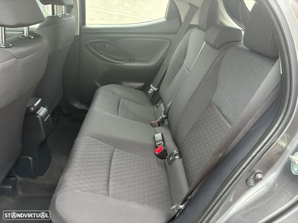 Toyota Yaris - 27