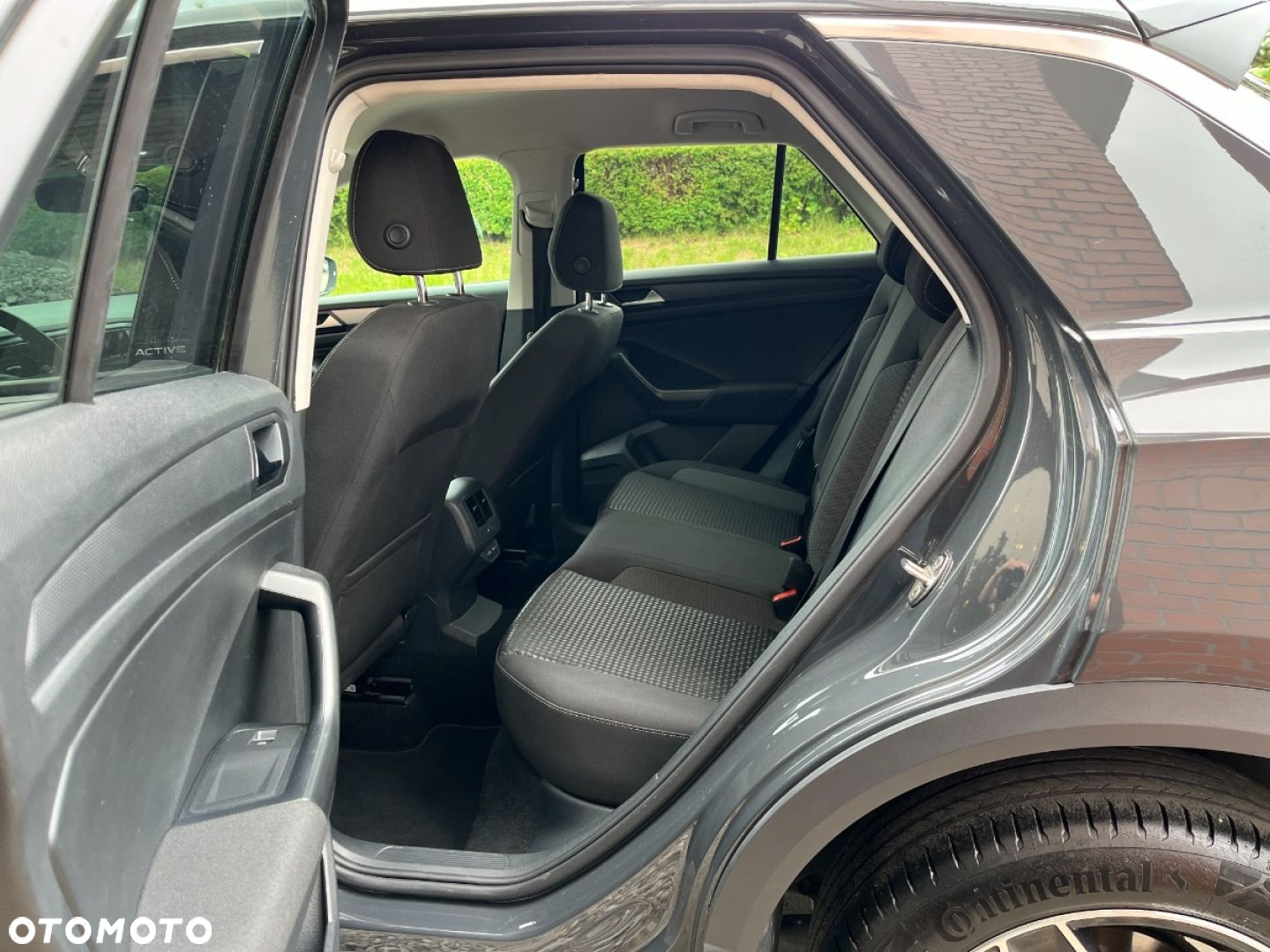 Volkswagen T-Roc 2.0 TDI SCR 4MOTION DSG ACTIVE - 28