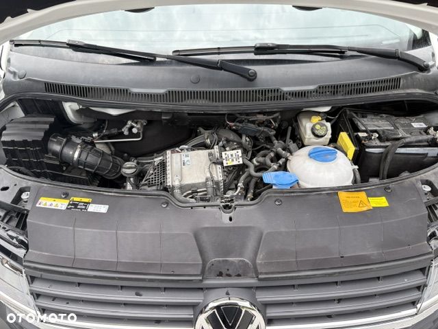 Volkswagen T6 TRANSPORTER BLASZAK - 22