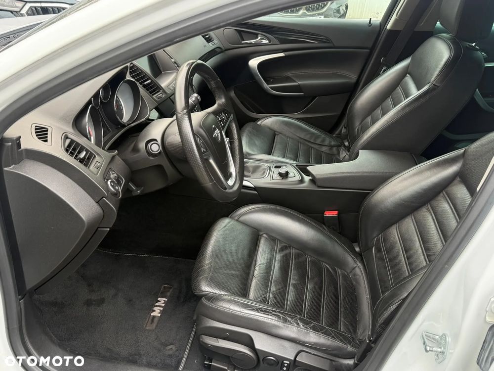 Opel Insignia 2.0 T Cosmo - 12