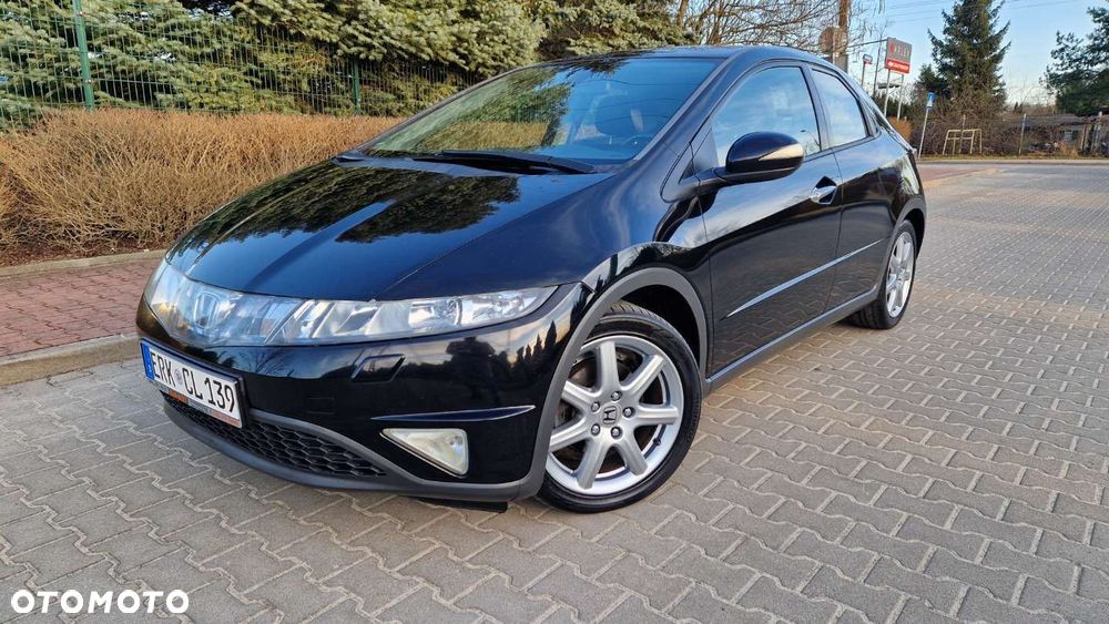 Honda Civic 2.2i-CTDi DPF Executive - 1