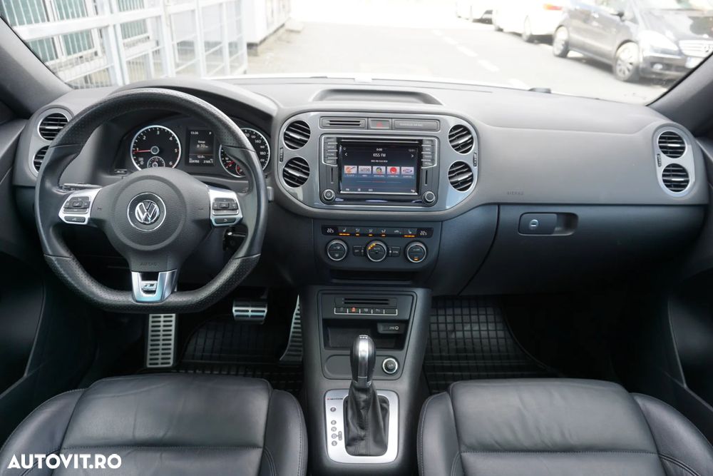 Volkswagen Tiguan 2.0 TDI SCR 4MOTION DSG R-Line - 3
