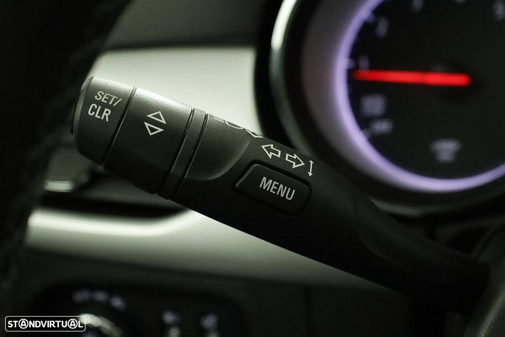 Opel Astra 1.2 T GS Line S/S - 17