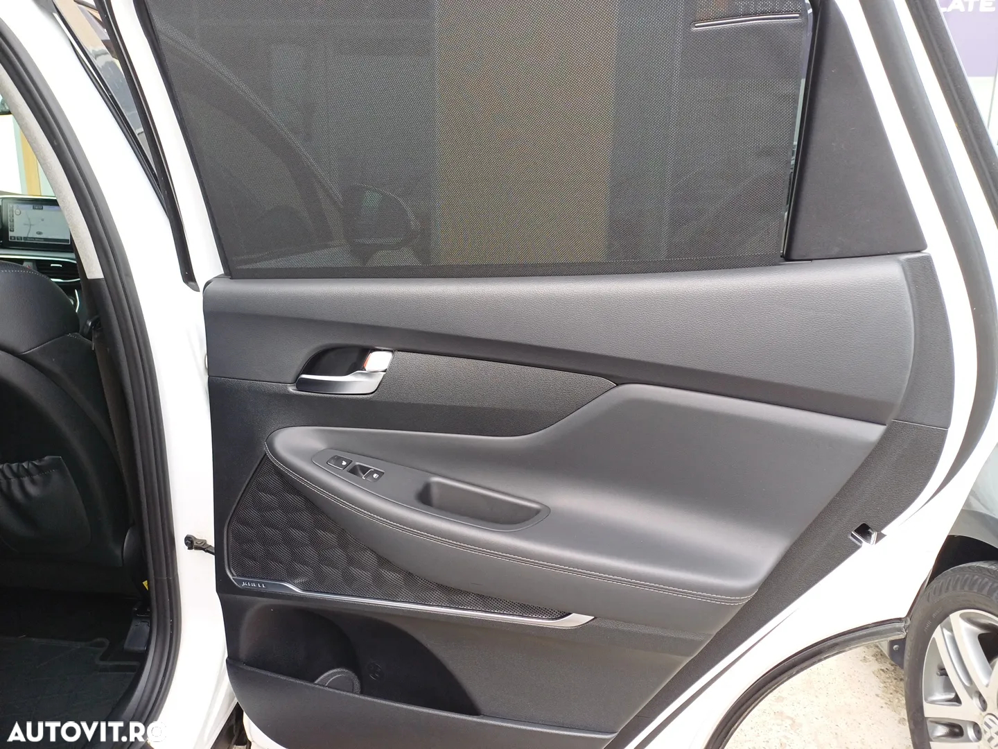 Hyundai Santa Fe 2.2 CRDi 4WD Automatik Premium - 36