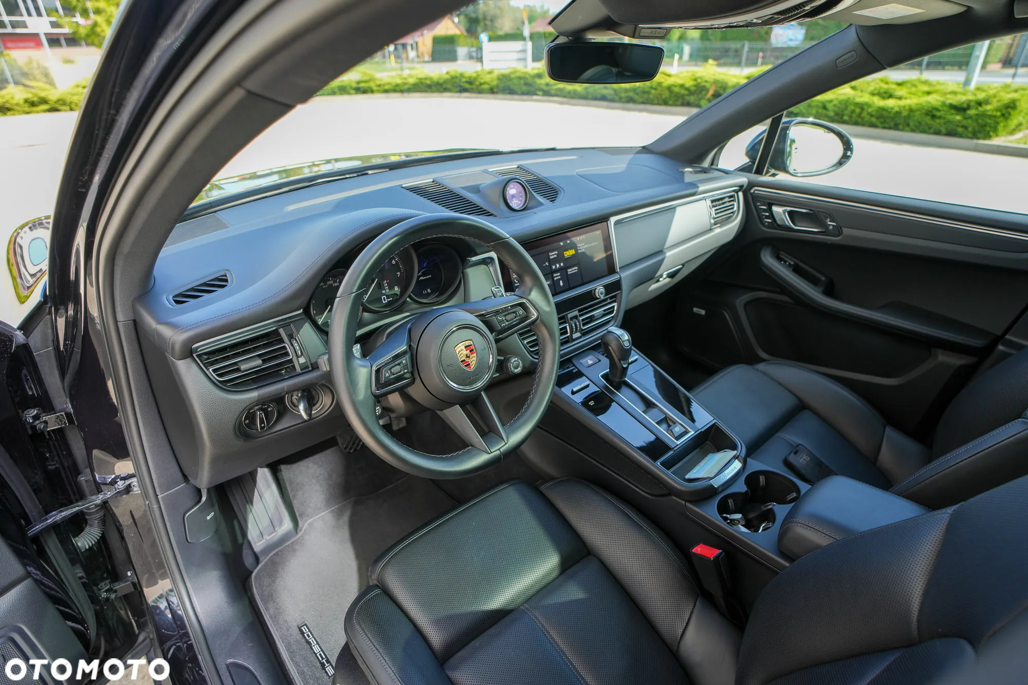 Porsche Macan Standard - 10