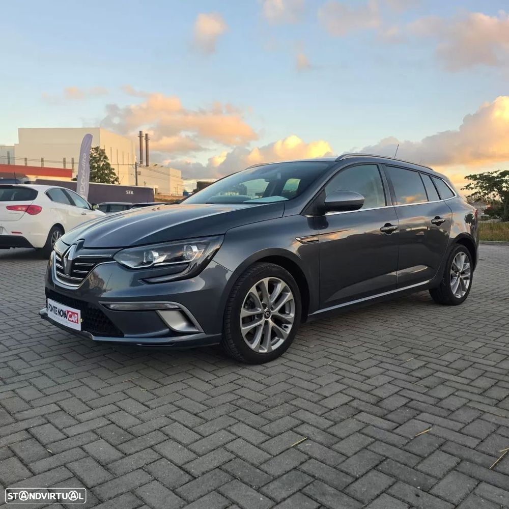 Renault Mégane Sport Tourer - 20