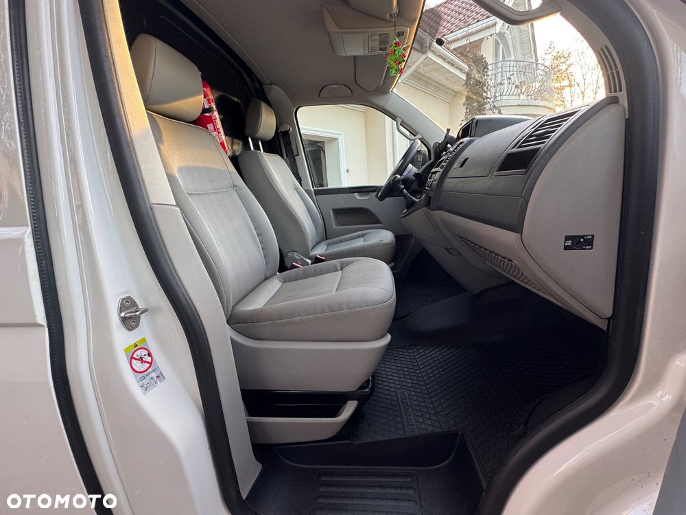 Volkswagen transporter - 33
