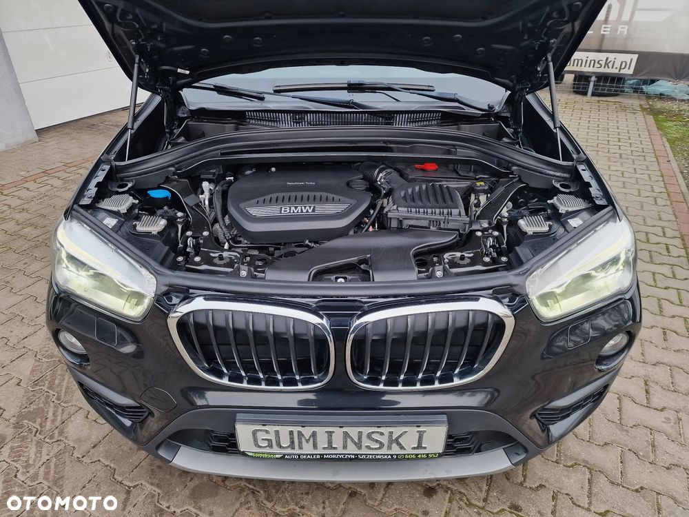 BMW X1 sDrive20d - 14
