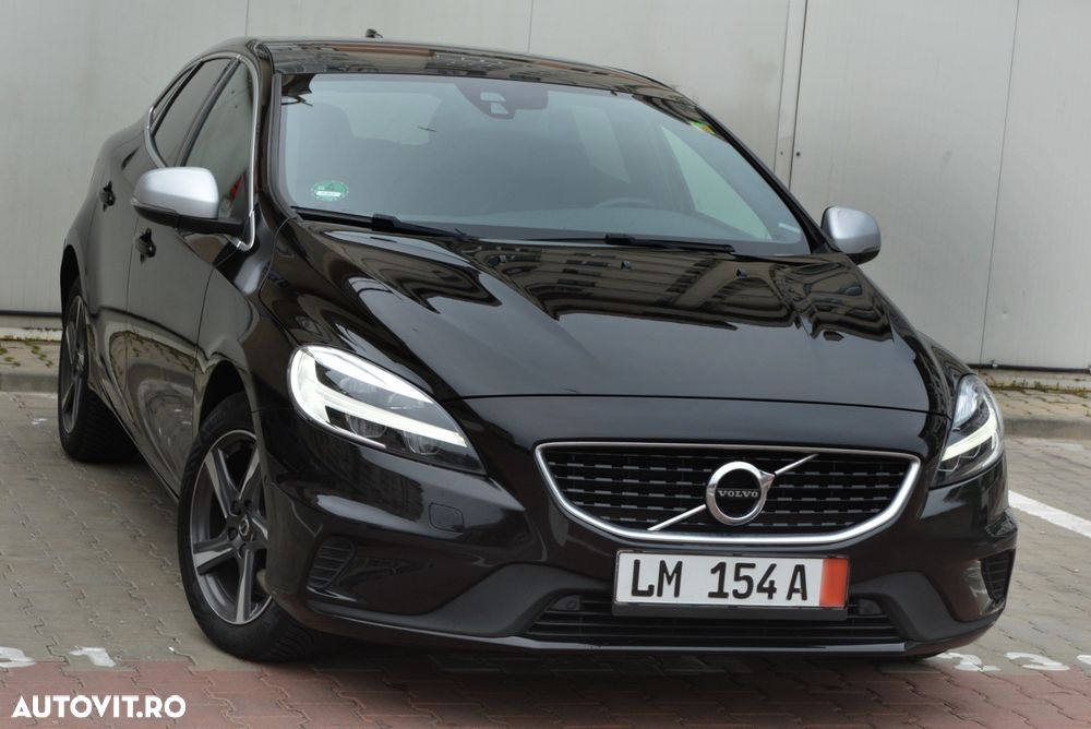 Volvo V40 D3 Aut. R-Design - 2