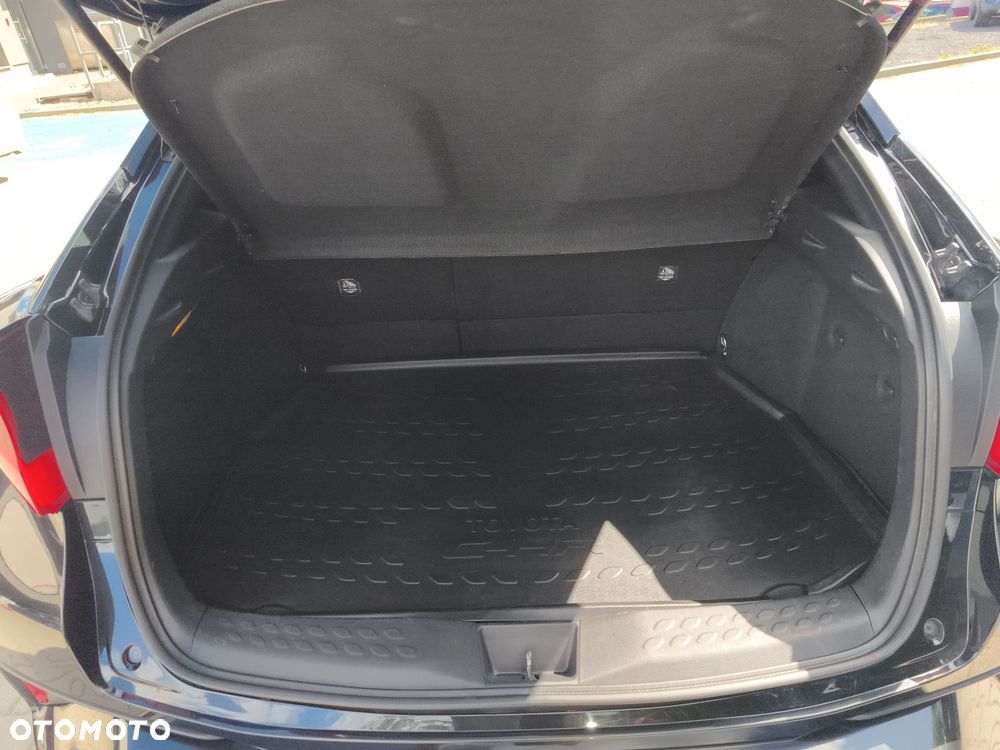 Toyota C-HR 2.0 Hybrid Executive - 14