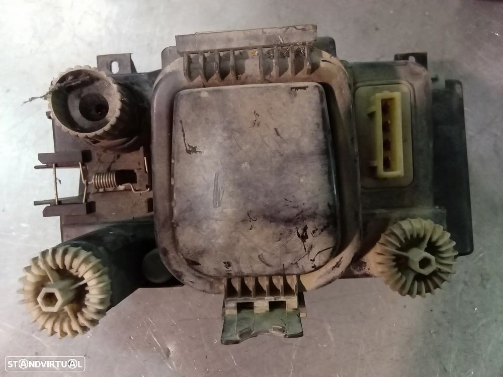 ÓTICA / FAROL SEAT IBIZA 6K 93-96 -DIREITO - 2