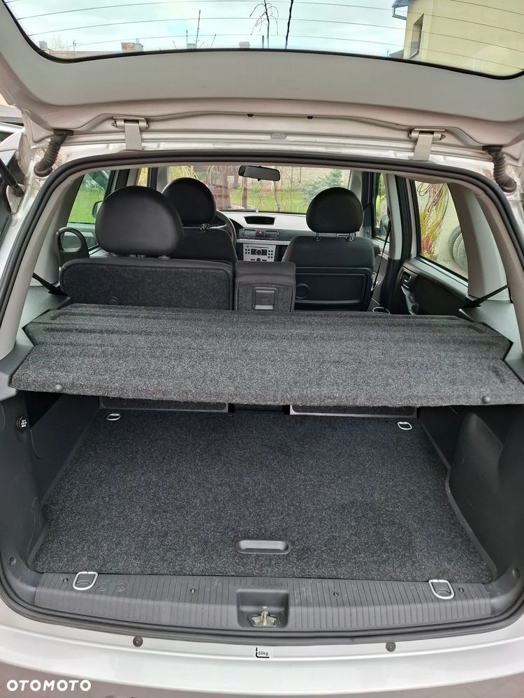 Opel Meriva - 8