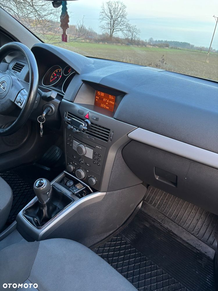 Opel Astra 1.6 Enjoy - 8