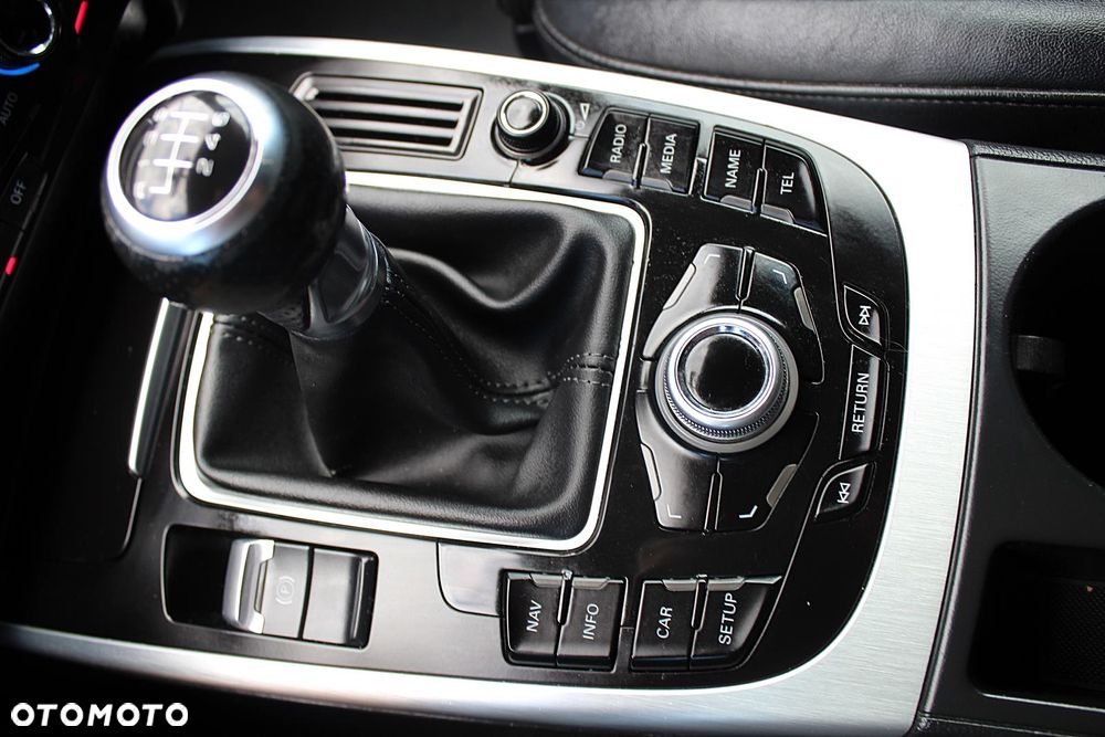 Audi A4 Avant 2.0 TDI - 22