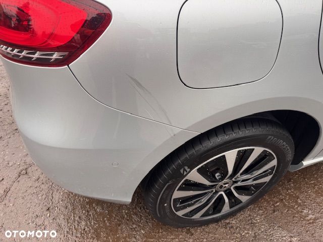 Mercedes-Benz Klasa B 250 e Style 8G-DCT - 27