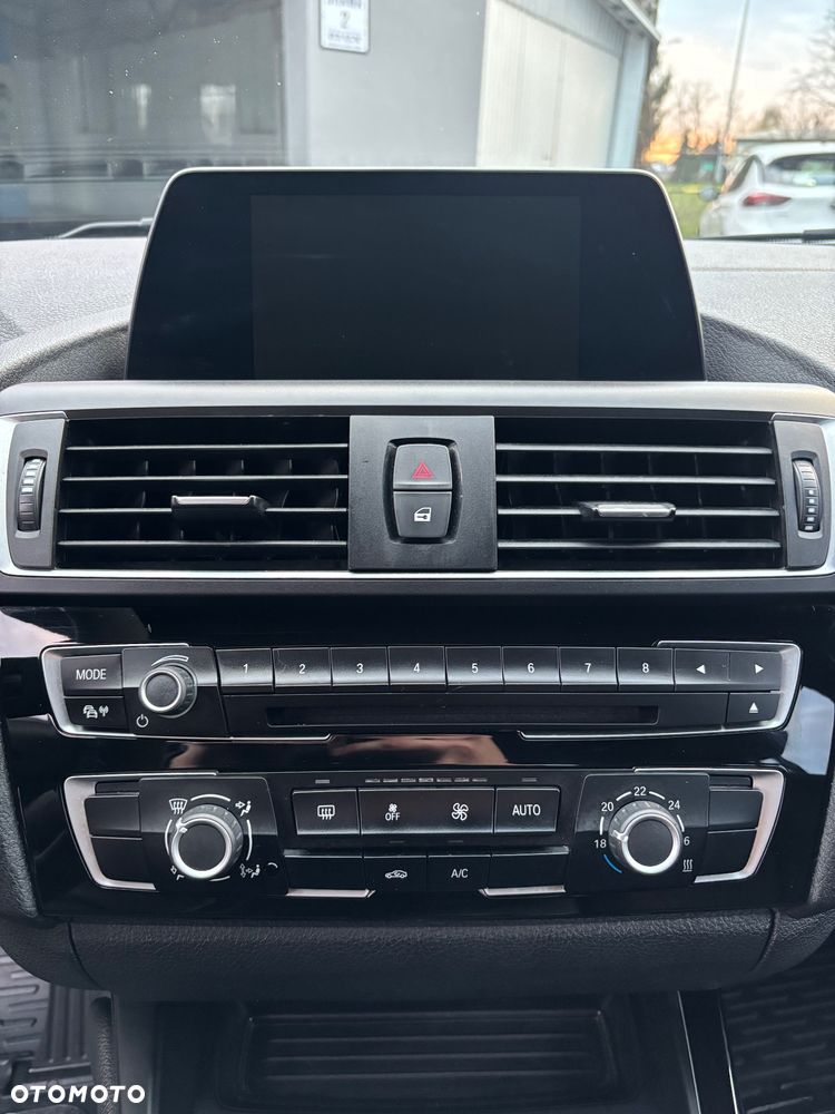 BMW Seria 1 118i Edition M Sport Shadow - 10