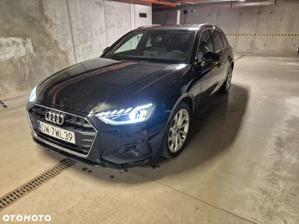 Audi A4 Avant - 1