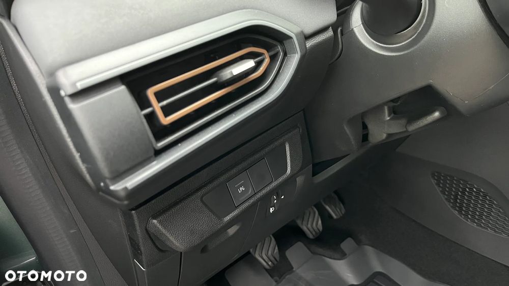 Dacia Sandero Stepway - 13