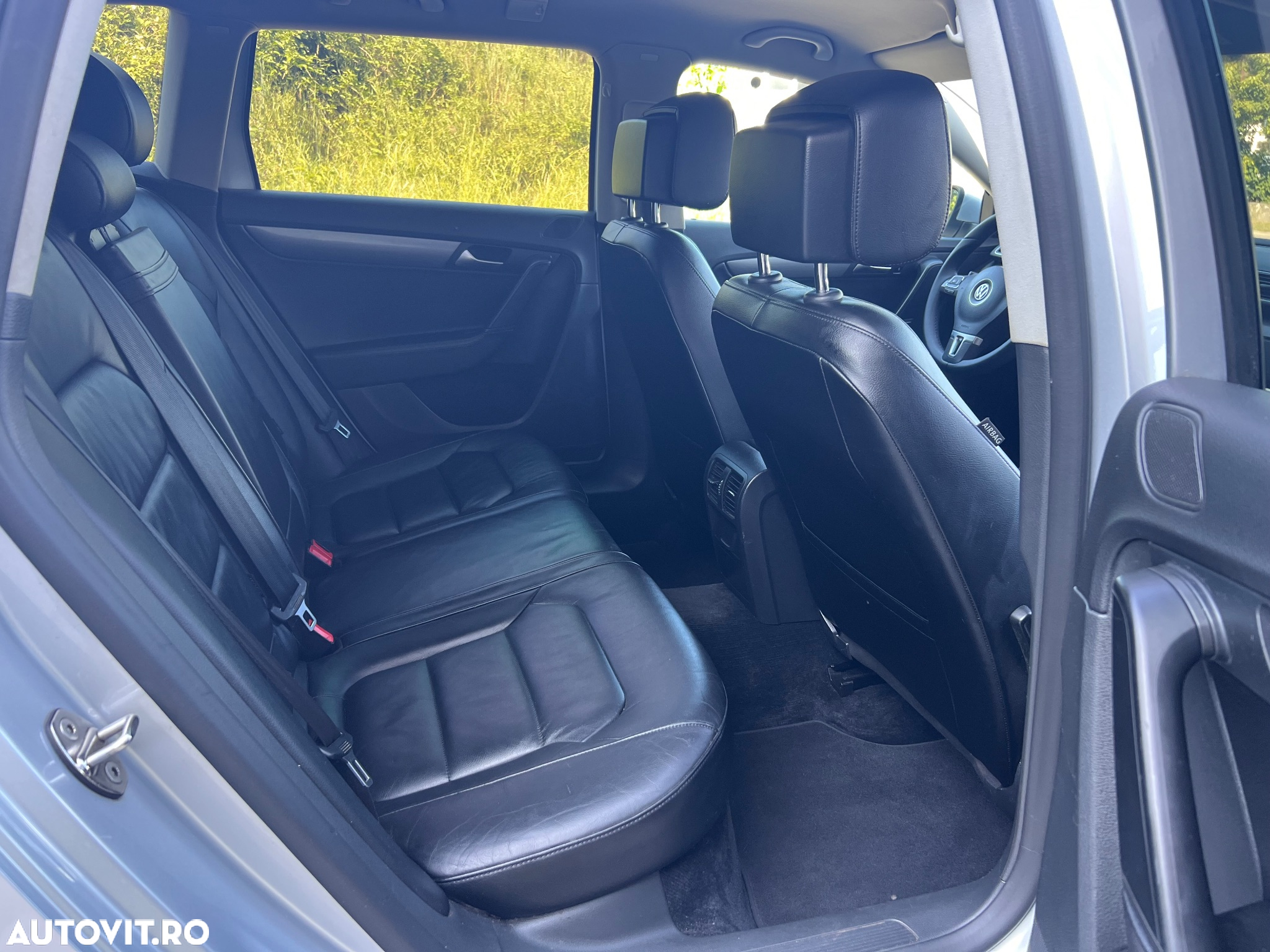 Volkswagen Passat Variant 2.0 Blue TDI SCR Highline - 5