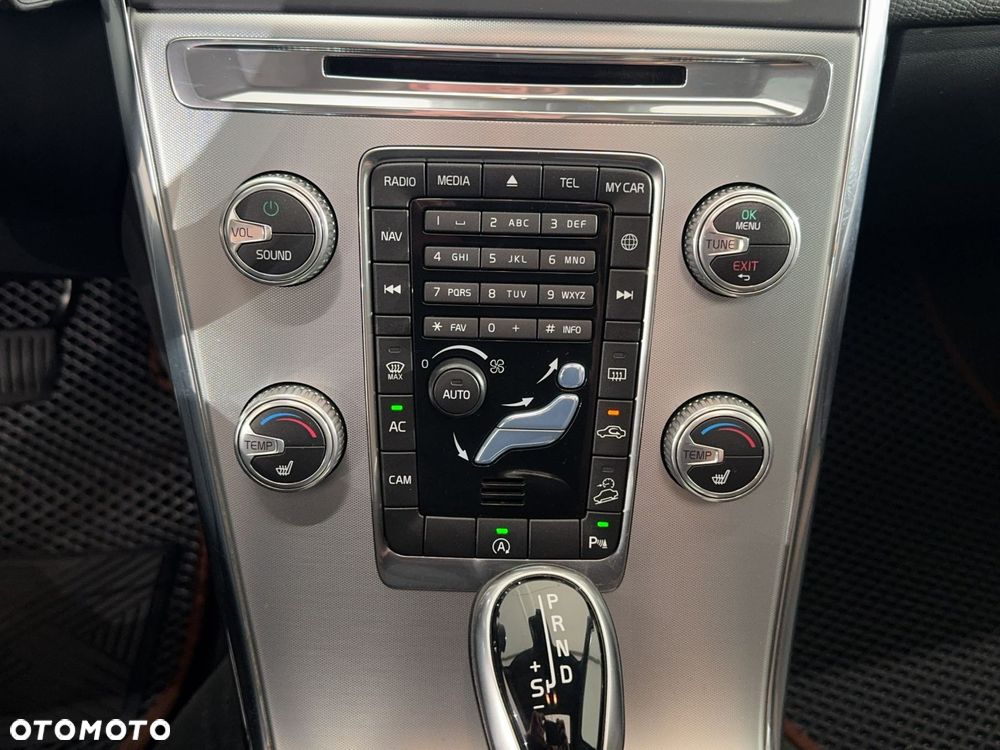 Volvo XC 60 - 27