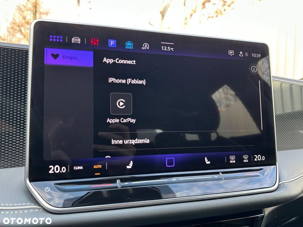 Volkswagen Passat - 22