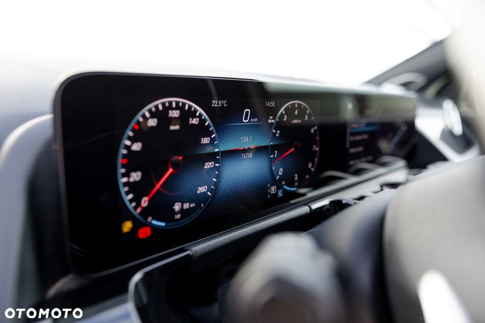 Mercedes-Benz GLA 250 8G-DCT AMG Line - 41