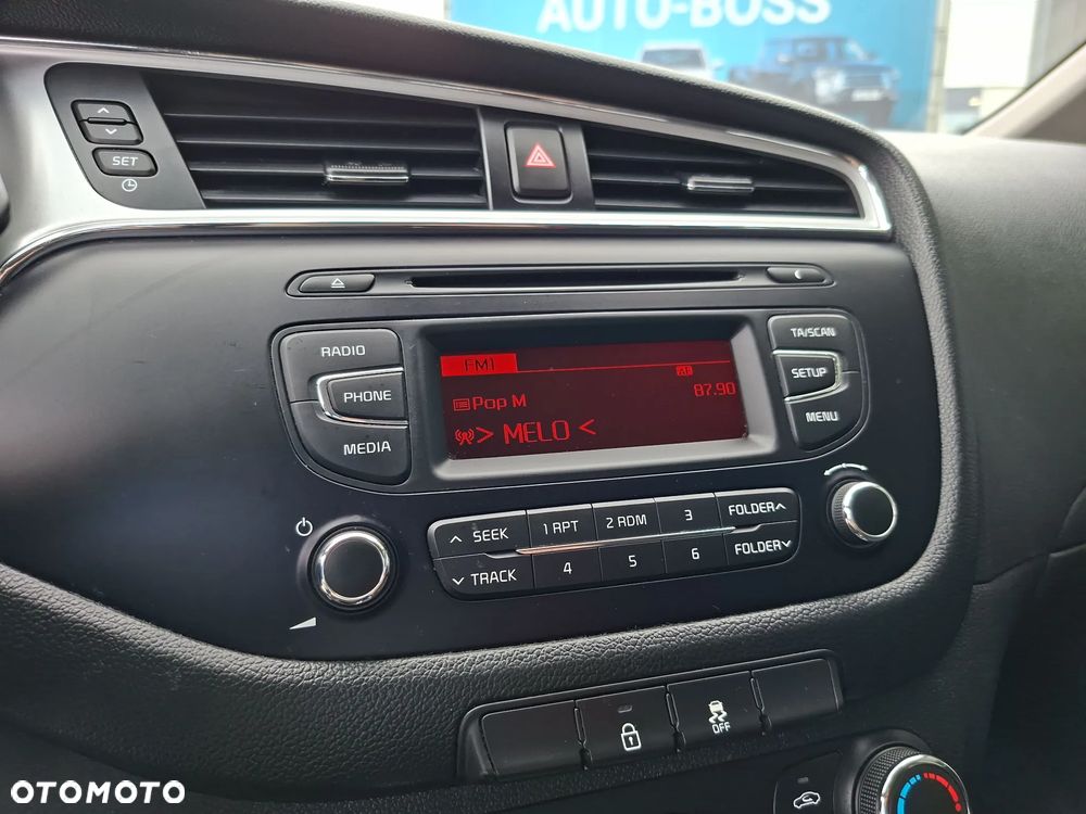 Kia Ceed 1.4 S - 24