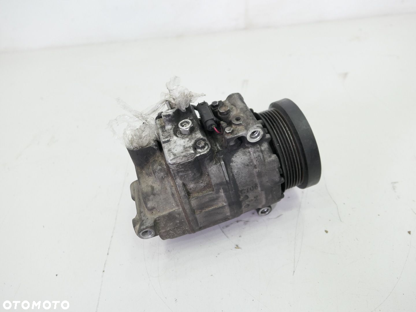 SPREZARKA KLIMA A0012300211 MERCEDES SL500 R230 02 - 7