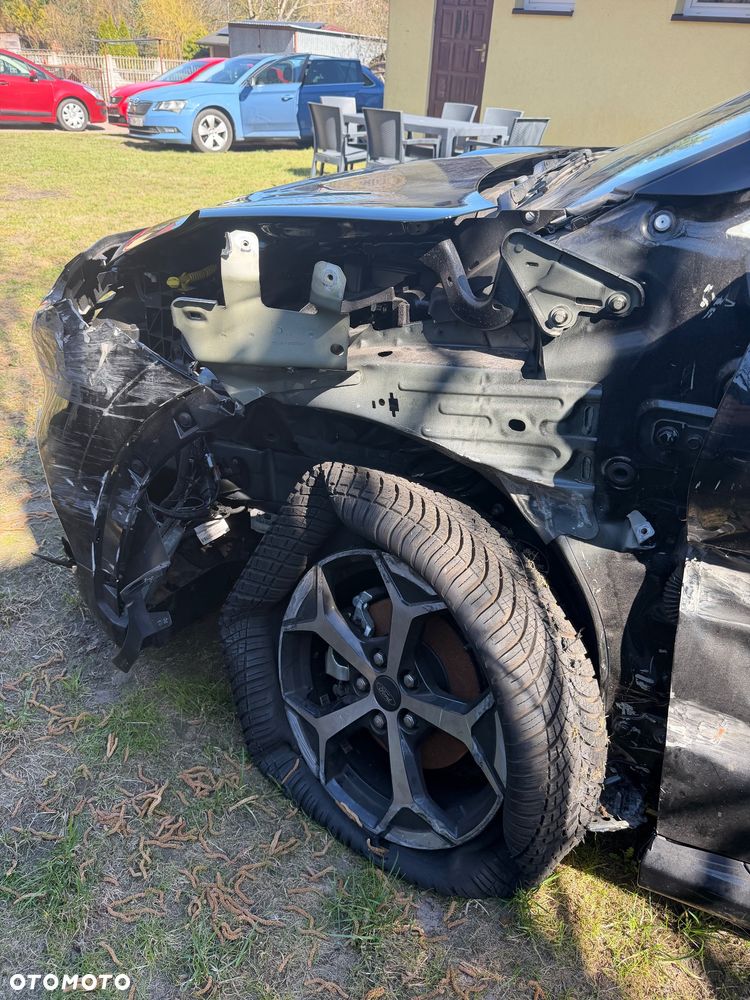 Ford Puma 1.0 EcoBoost Hybrid ST-LINE - 4