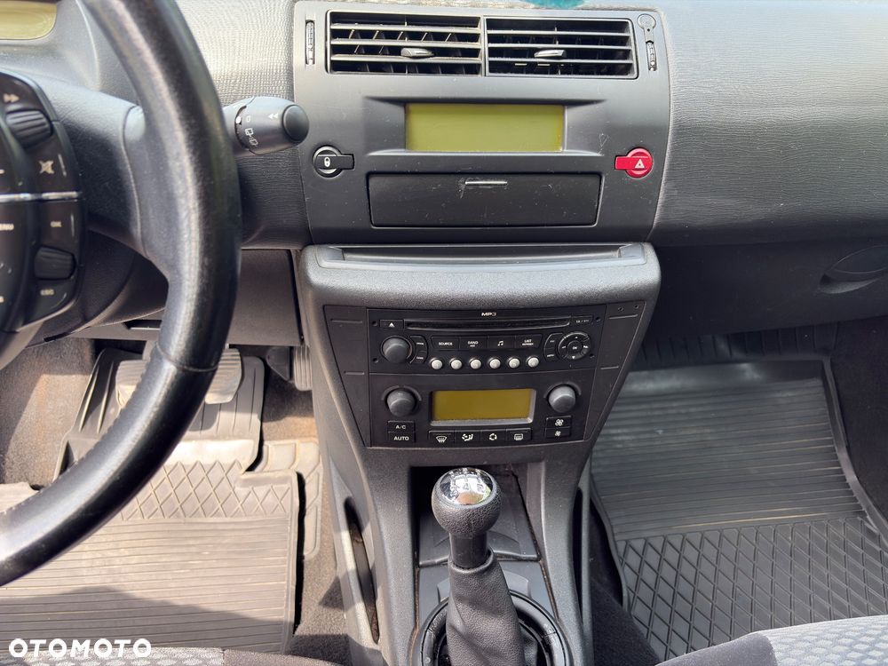 Citroën C4 - 19