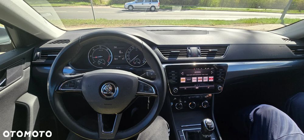 Skoda Superb 2.0 TDI Active - 13